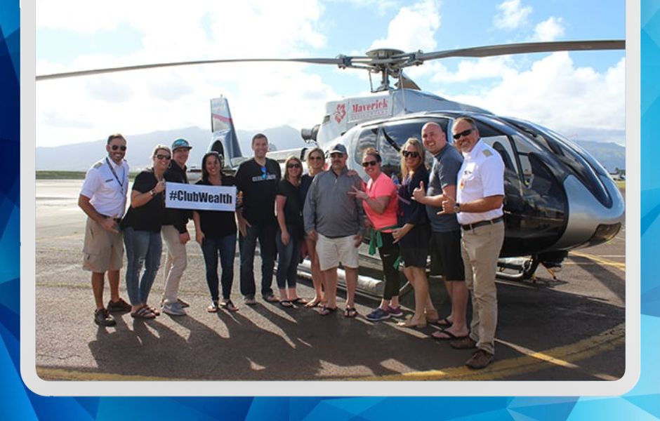 Mastermind In Paradise group photo at the Sheraton Maui Resort & Spa